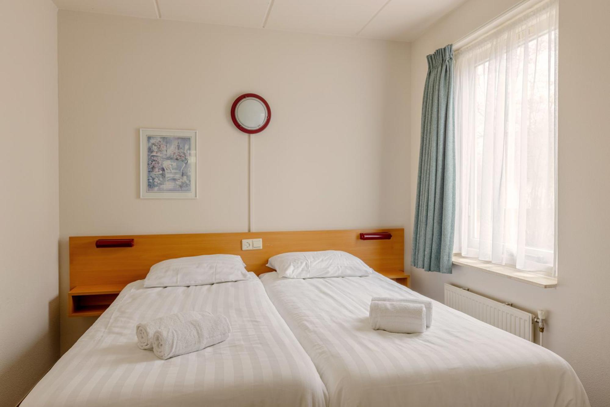 Summio Bungalowpark Het Drentse Wold Hoogersmilde Room photo